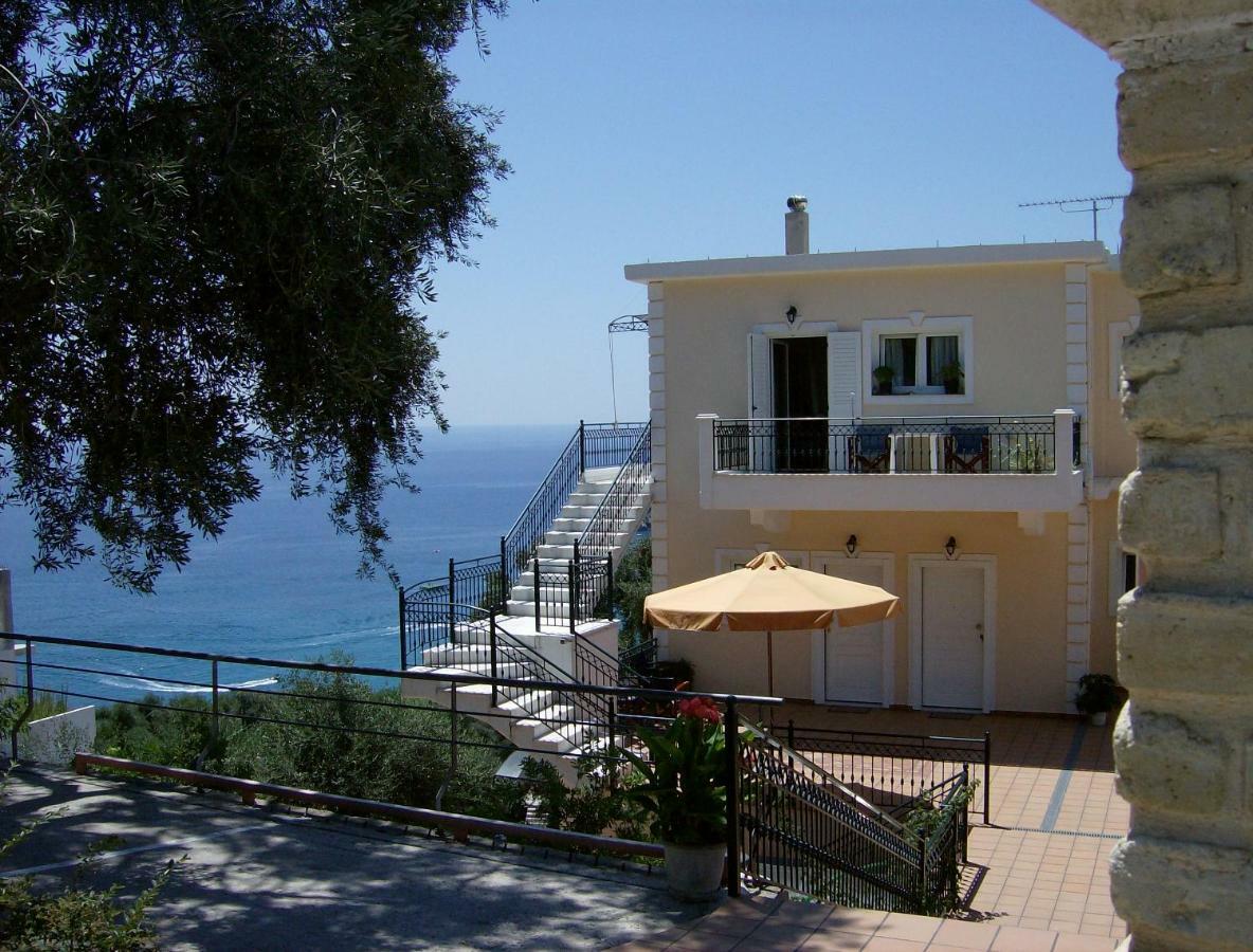 Studios Nikolaou Bros Parga Dış mekan fotoğraf